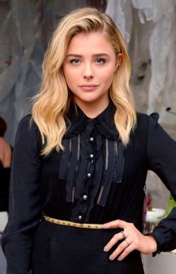 chloë grace moretz personal life